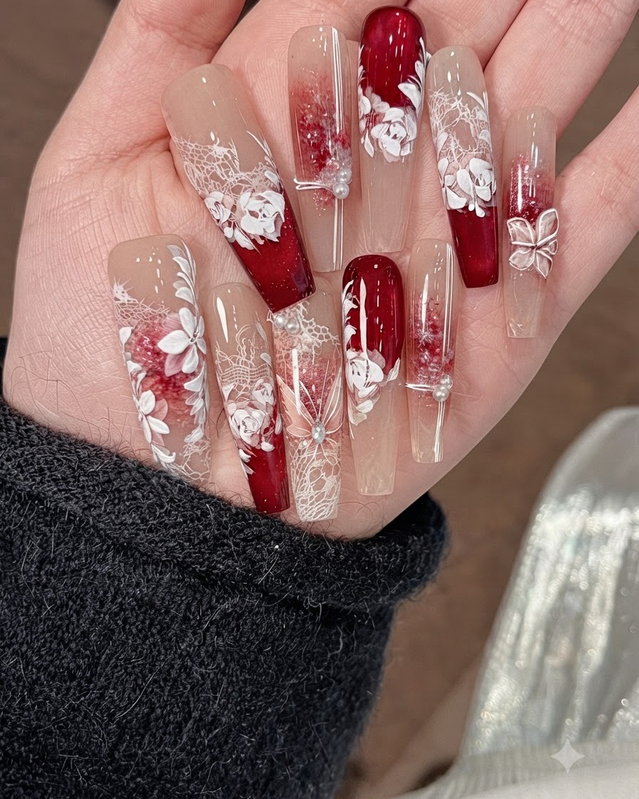 ブラシが爪の表面全体にメロウシェード03を全体的に塗布している様子。